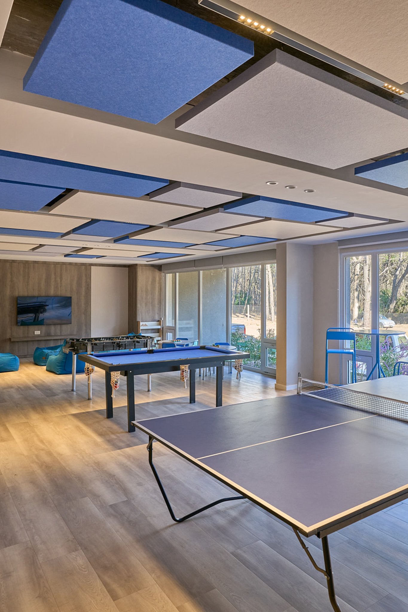 AMENITIES F